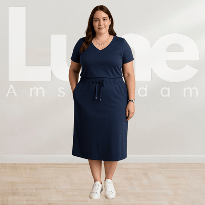 Noa™ | Stilfuld top og nederdel med V-hals