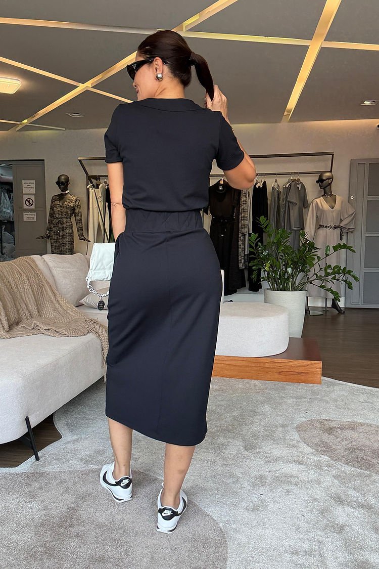 Noa™ | Stilfuld top og nederdel med V-hals